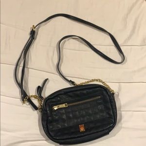 Crossbody purse